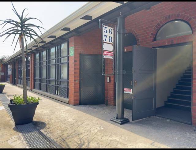 BUSINESS PROPERTY TO RENT IN MOWBRAY